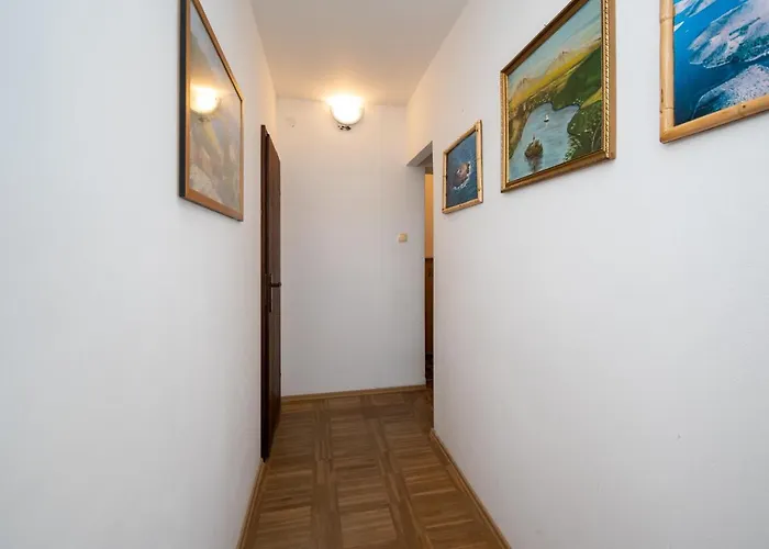 With Parking Space Povljana, Pag - 21318 Διαμέρισμα *