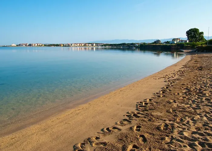 Apartman With Parking Space Povljana, Pag - 21318 *