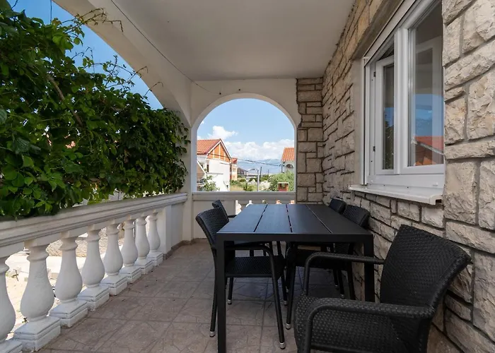 With Parking Space Povljana, Pag - 21318 Apartman